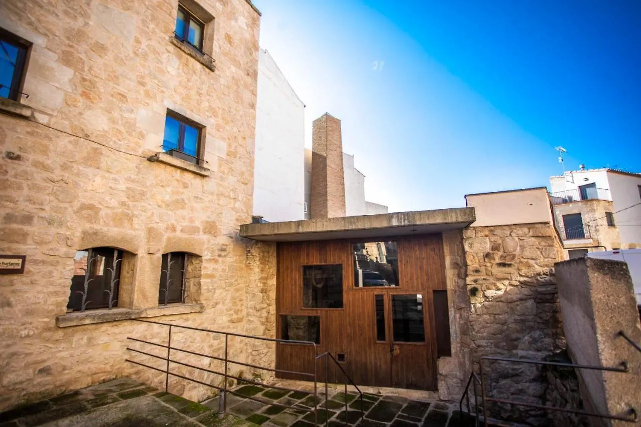 Hostal La Placeta contacts
